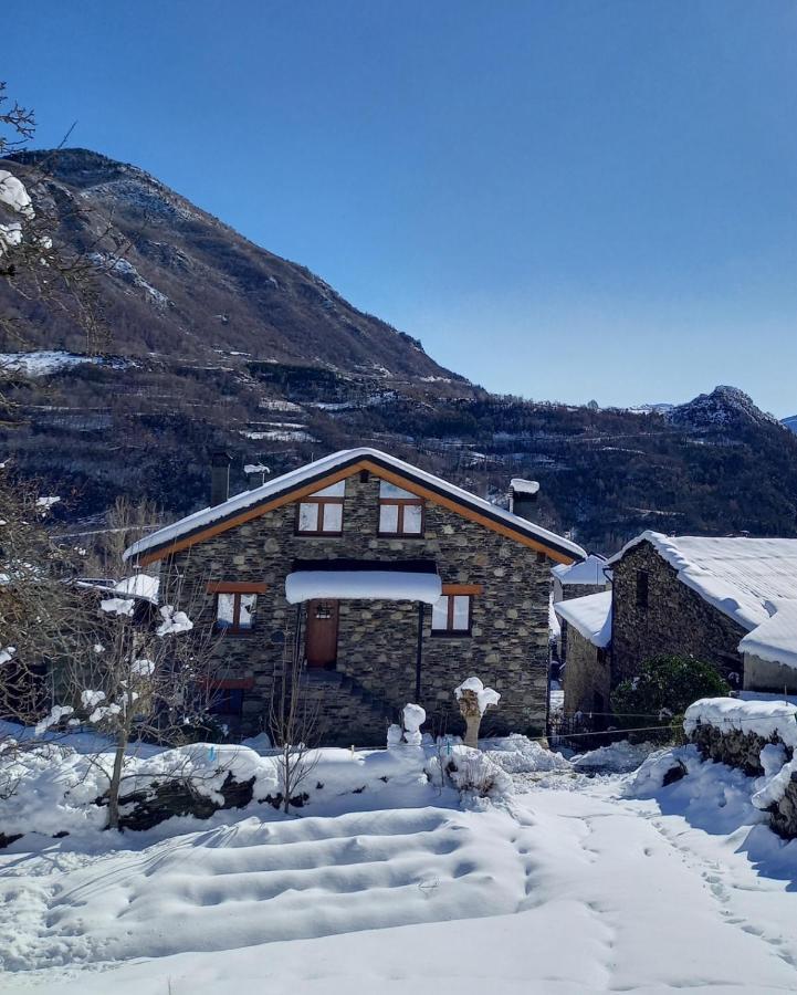 Apartamentos Turisticos: Tu Casa En Sahun Exterior foto