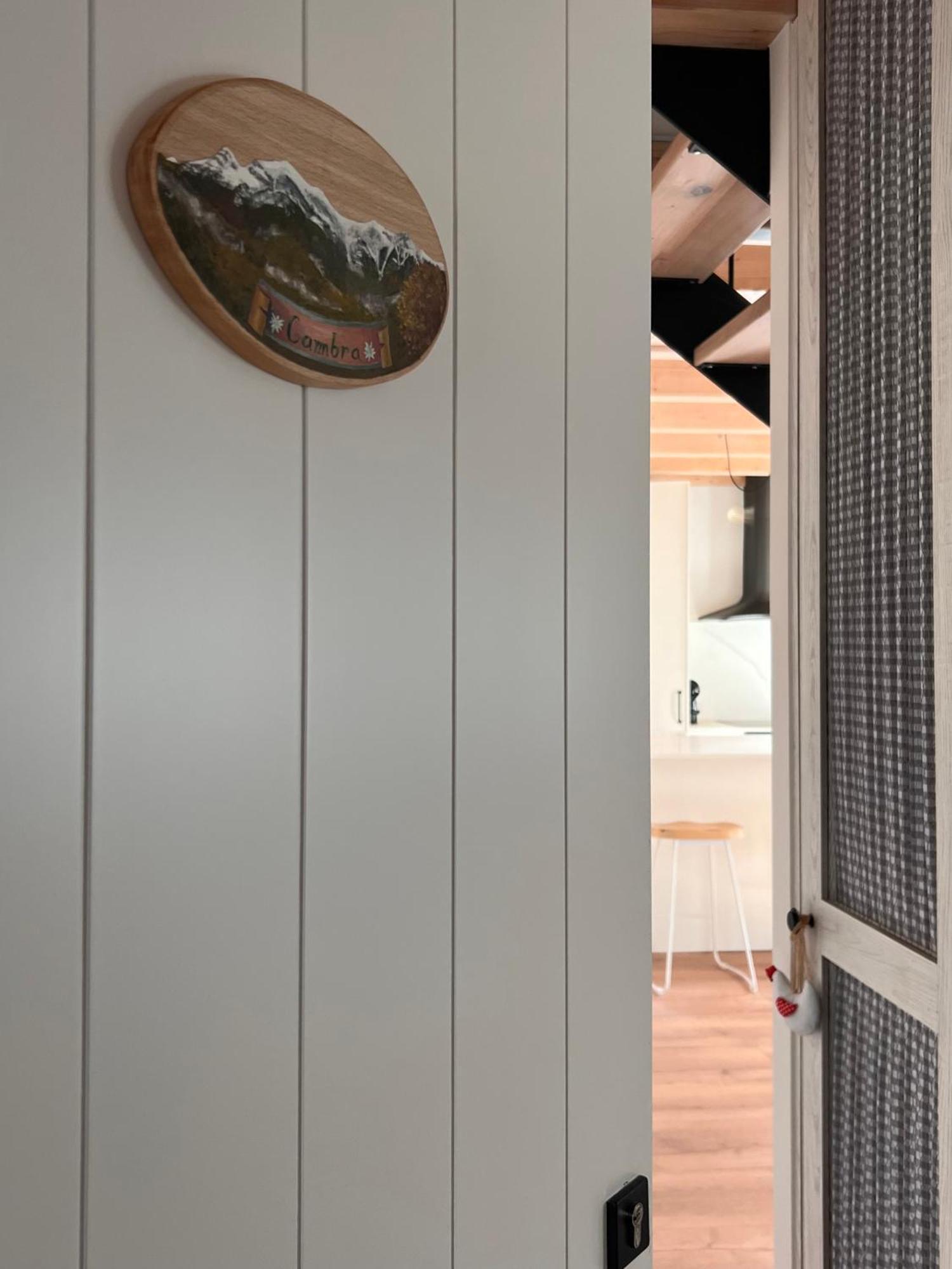 Apartamentos Turisticos: Tu Casa En Sahun Exterior foto